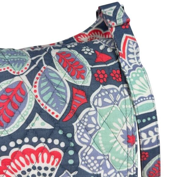 Vera Bradley Nomadic Floral Quilted Crossbody Purse Handbag Shoulder Bag Gray - Picture 4 of 16